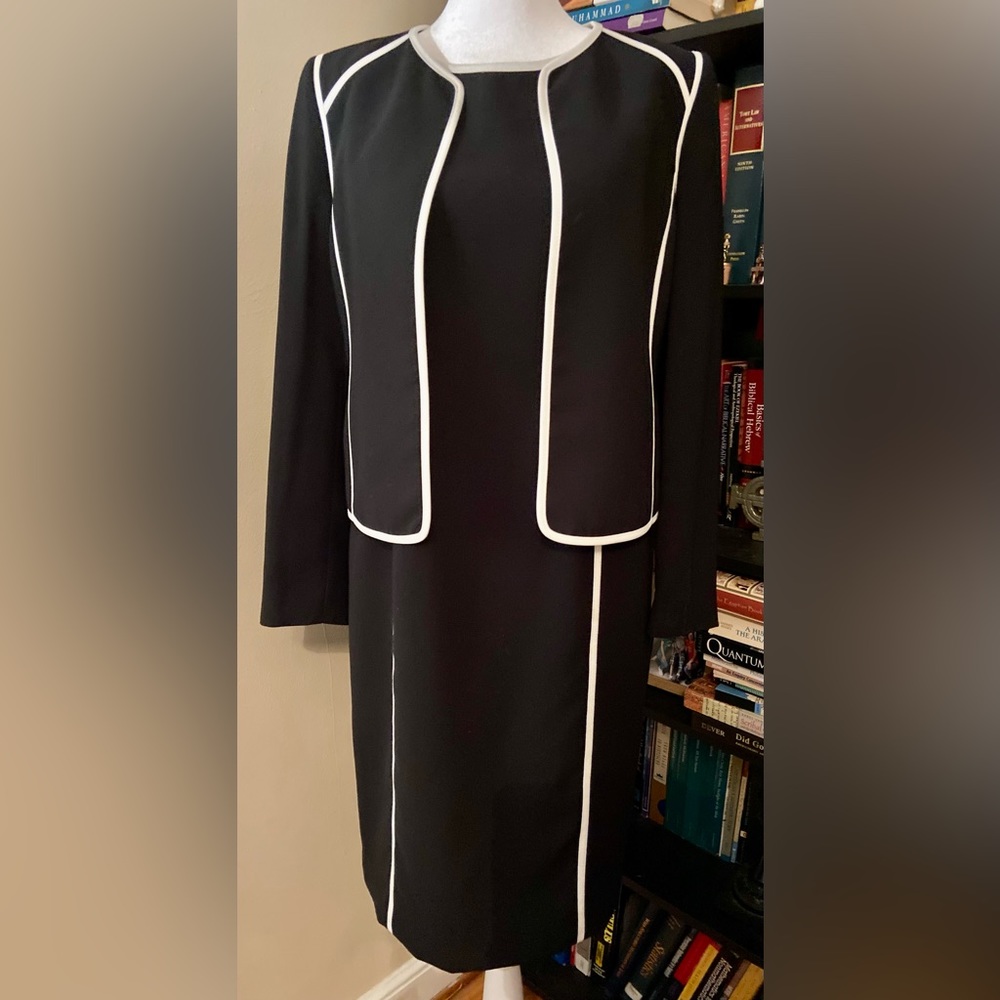 Kasper black & white dress and blazer